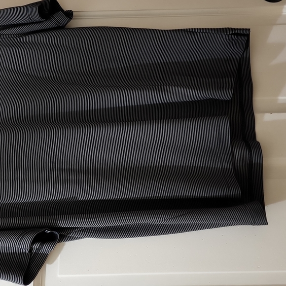 MENS Shirt - Picture 3 of 6